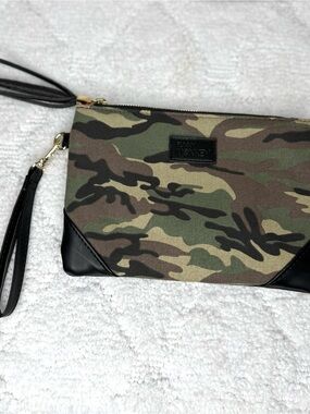 Funky Monkey Camo Wristlet Clutch Black Tassel Gold Hardware
